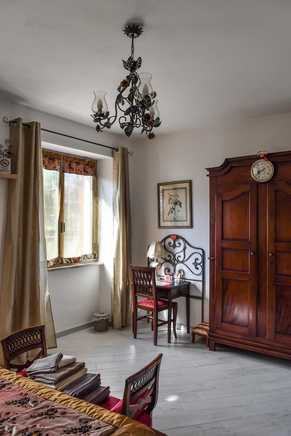 La Terra Di Mingo Bed & Breakfast วาโด ลีกูเร ภายนอก รูปภาพ