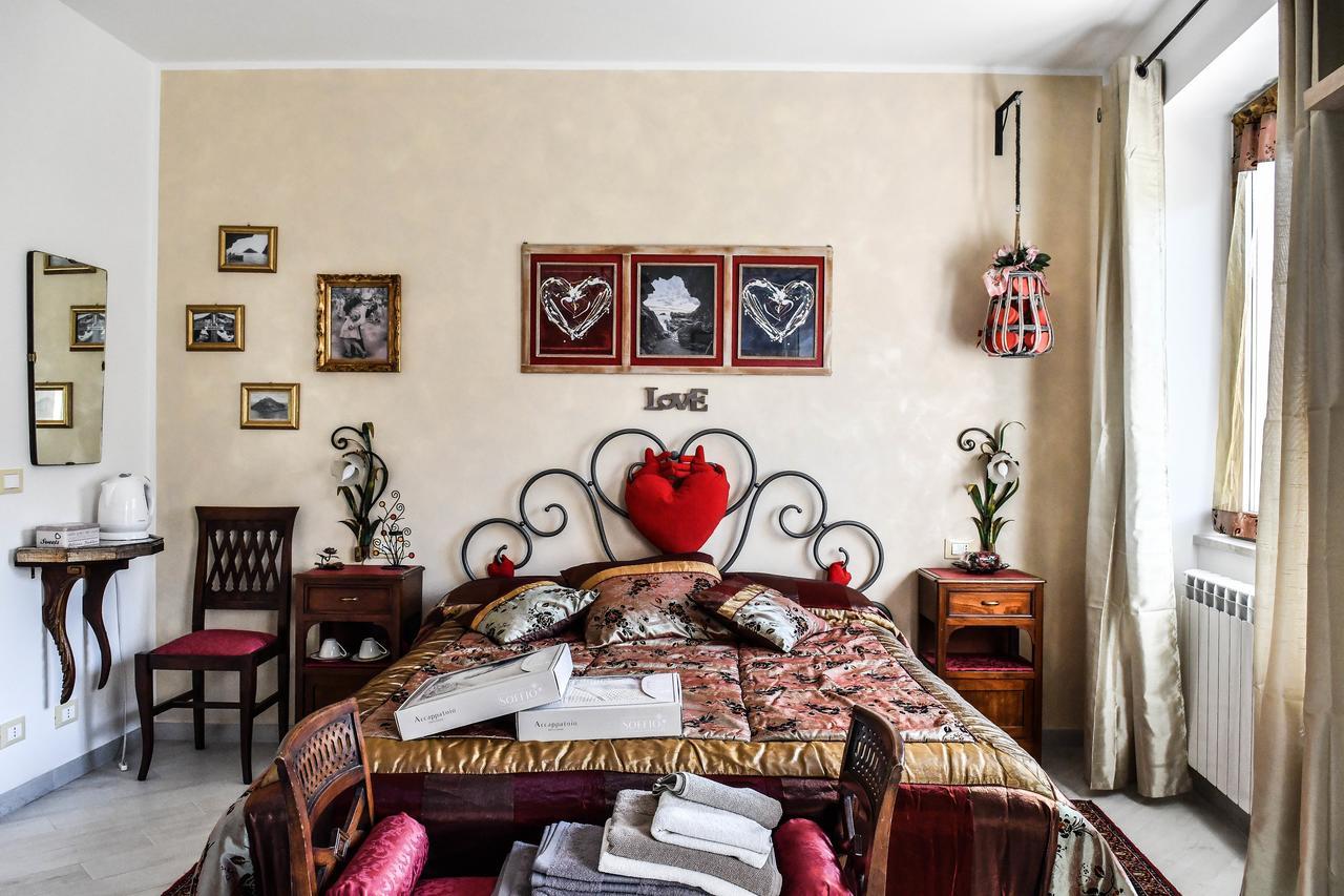 La Terra Di Mingo Bed & Breakfast วาโด ลีกูเร ภายนอก รูปภาพ